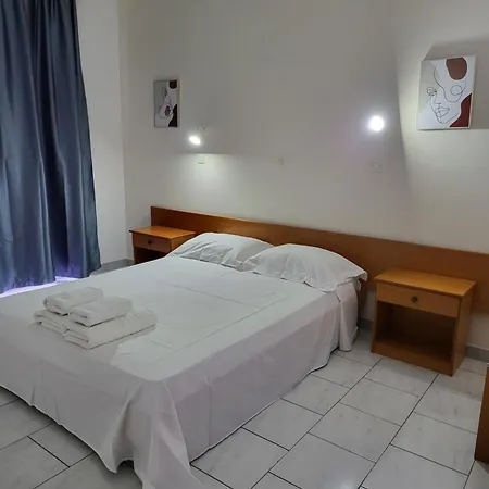 Aparthotel Pyrgos Hotel Apartments