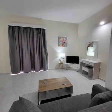 Aparthotel Pyrgos Hotel Apartments 2*