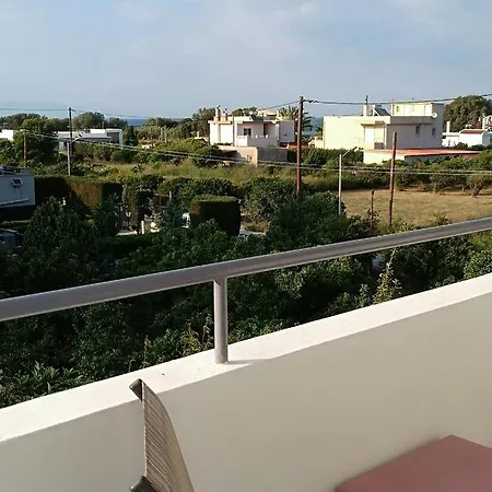 Pyrgos Aparthotel