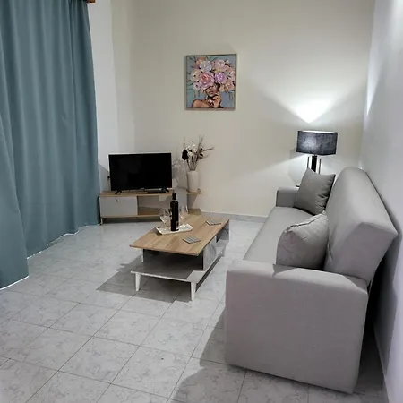 Hotel de apartamente Pyrgos 2*