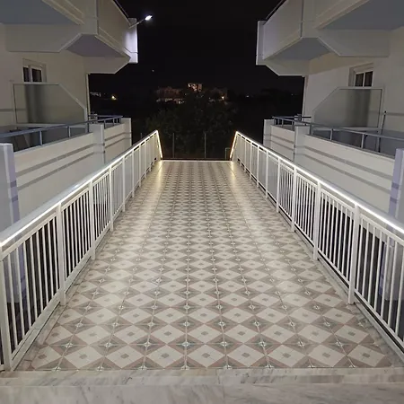 Pyrgos Hotel de apartamente