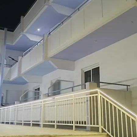 Pyrgos Hotel de apartamente Kremastí