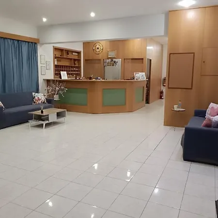Pyrgos Hotel de apartamente Kremastí