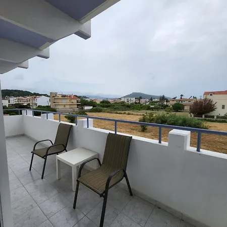 شقة فندقية Pyrgos